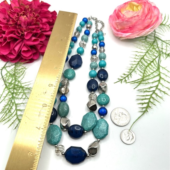 NEW⚜️Turquoise Inspired Acrylic Beaded Necklace - Picture 6 of 6